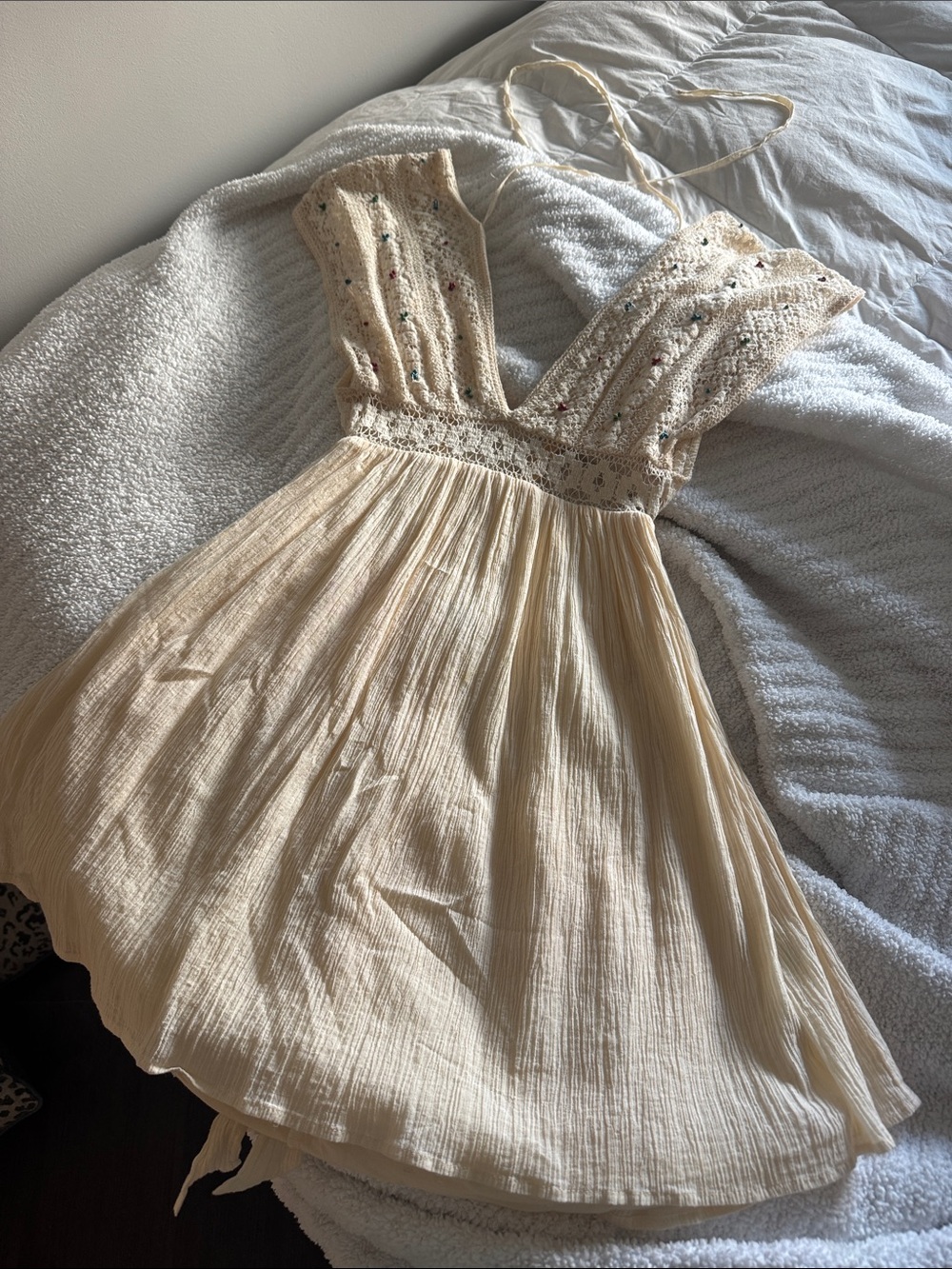 Zara Cream Lace-Trim Summer Dress with Spaghetti Straps